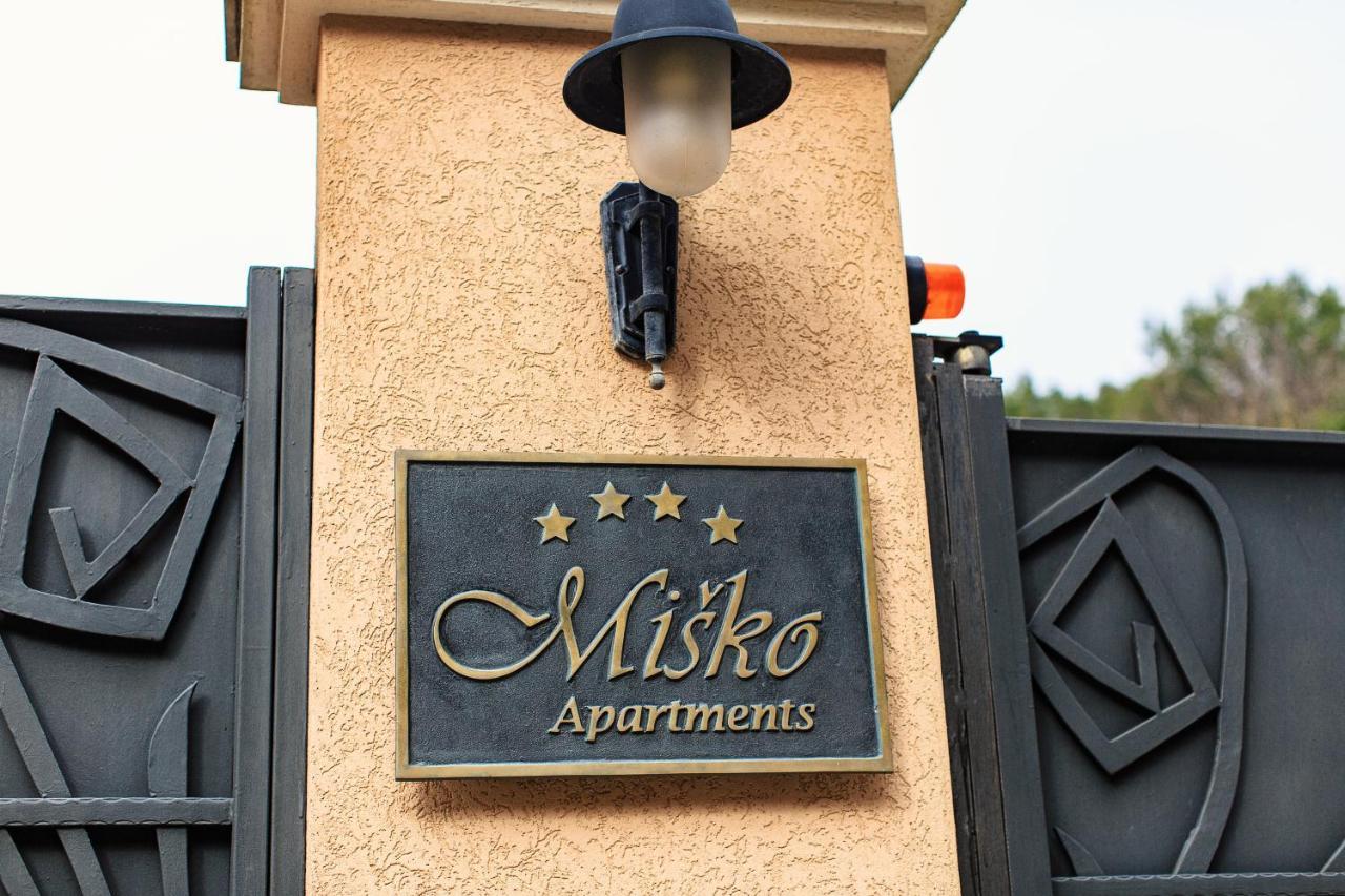 Apartments Misko Utjeha Exterior foto